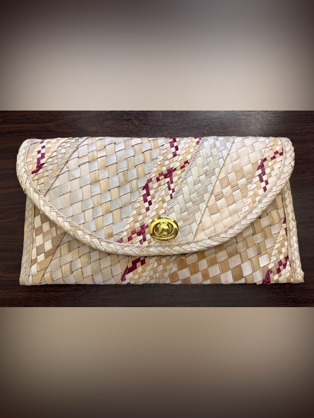 Woven Straw Clutch with Gold Turn-Lock – Natural and Burgundy